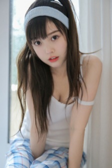 尺寸1V1长耳朵的兔子
